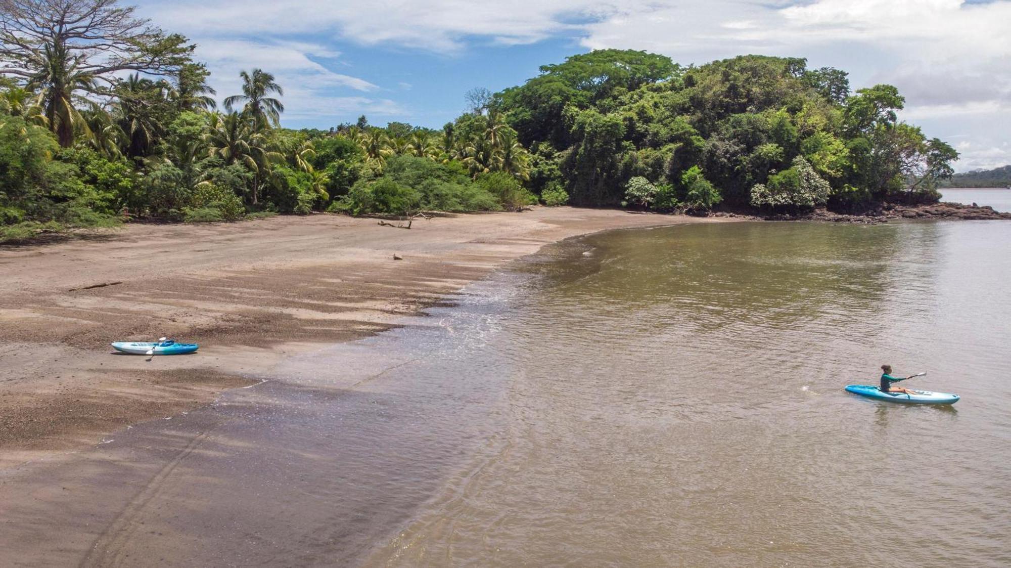 The Resort At Isla Palenque Member Of The Cayuga Collection Boca Chica Exterior photo